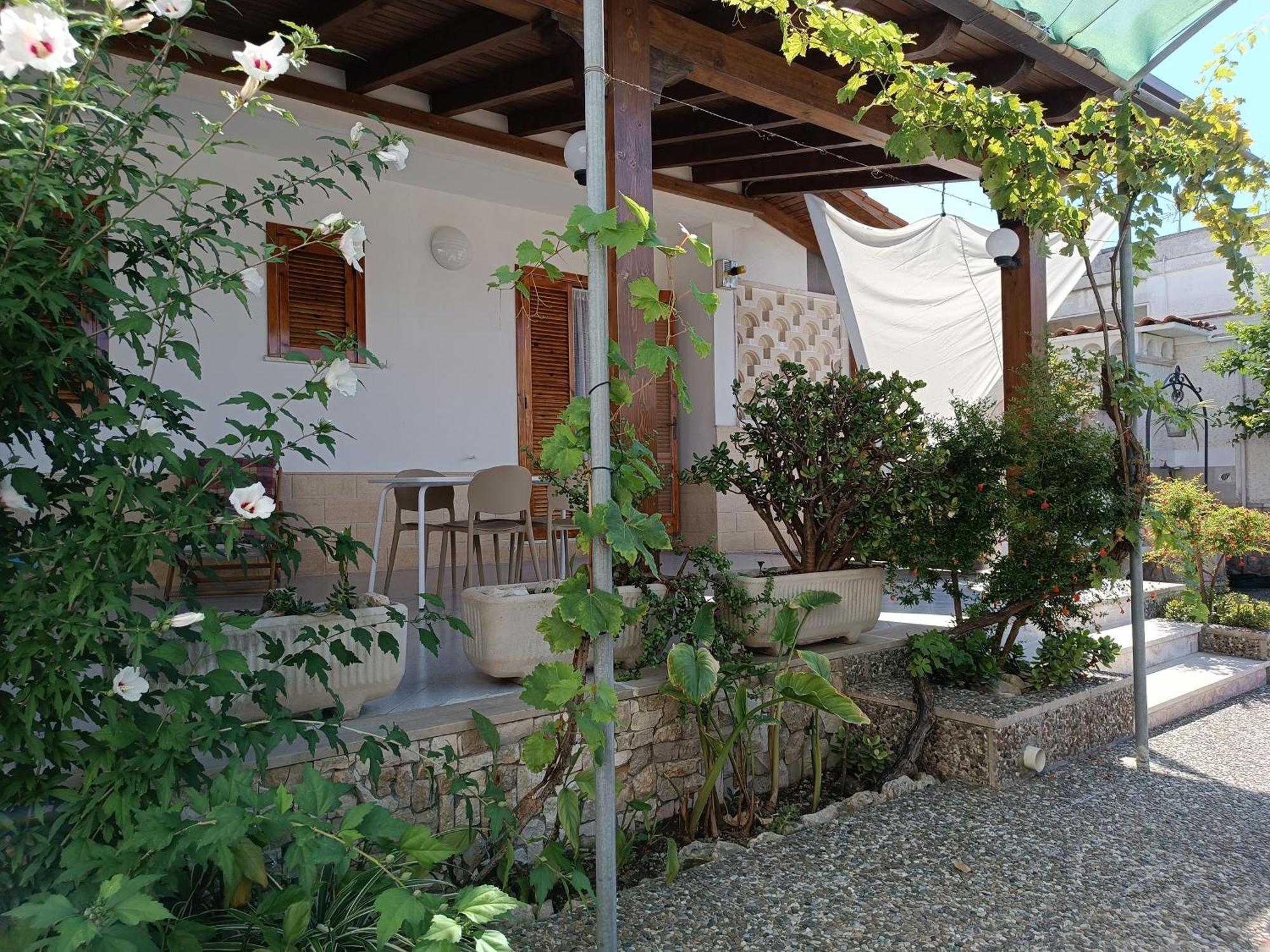 Il Giardino Di Sofia Charm And Comfort Apartment 토레 델 로소 외부 사진